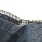 Louis Vuitton Pavel Taiga Second Bag Leather — view 9