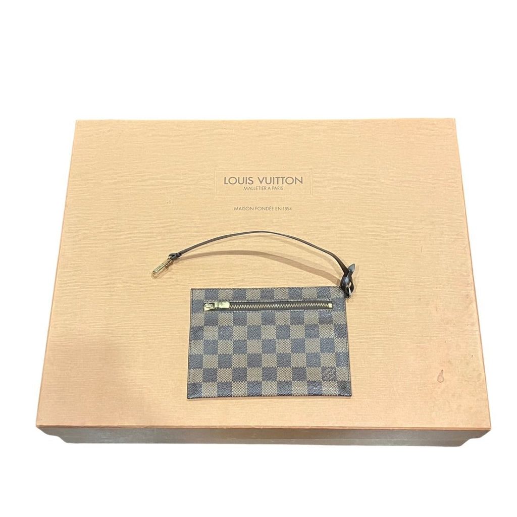 Louis Vuitton Clifton Damier Tote — view 5