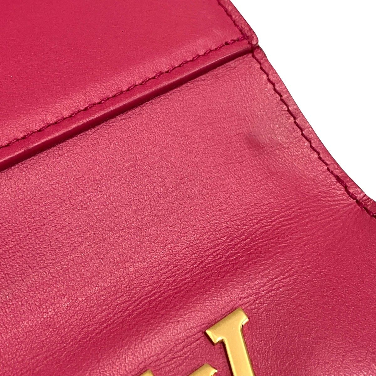 Louis Vuitton Portefeuille Capucines XS Taurillon Trifold Wallet Leather — view 9