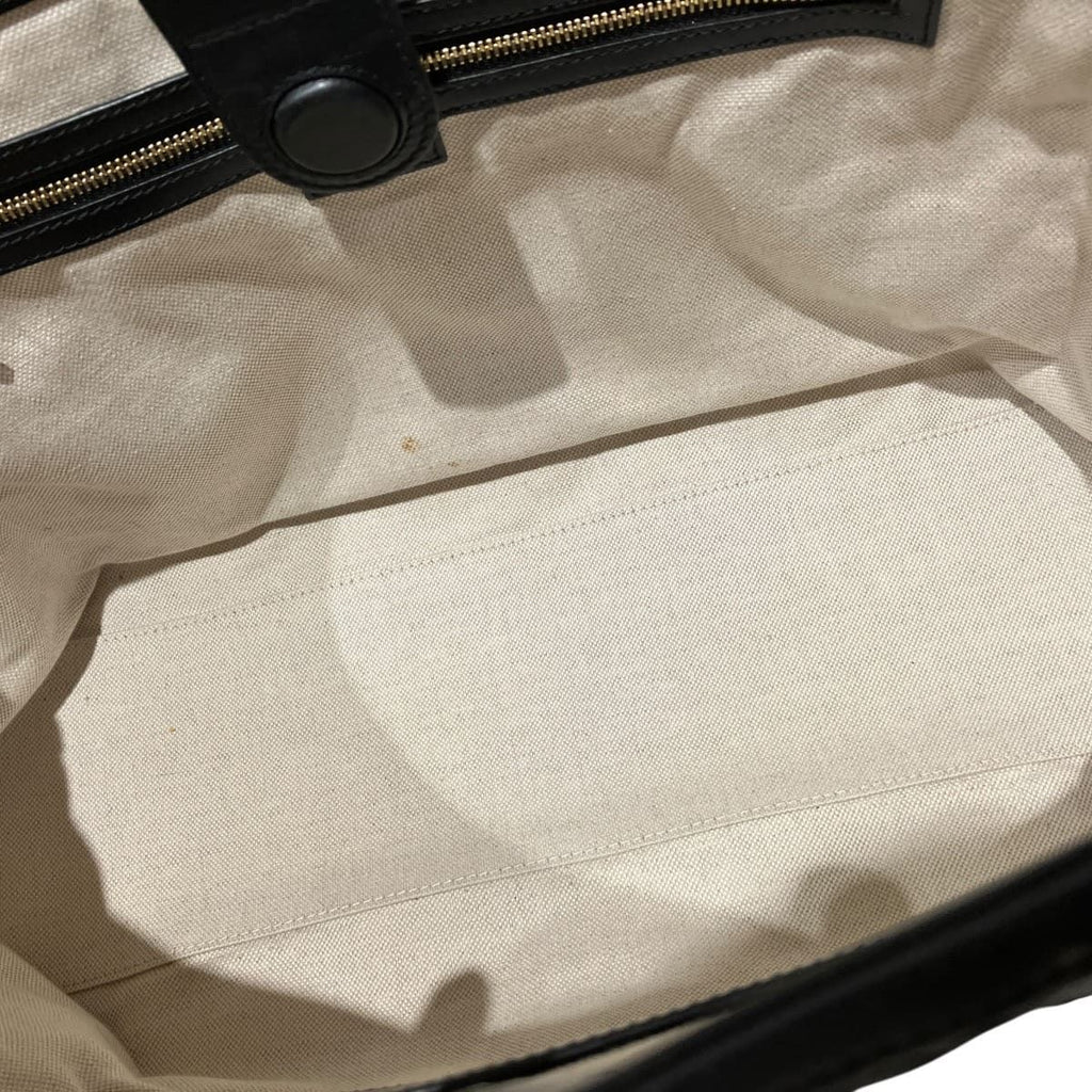 Gucci GG Matelasse Tote Bag Leather