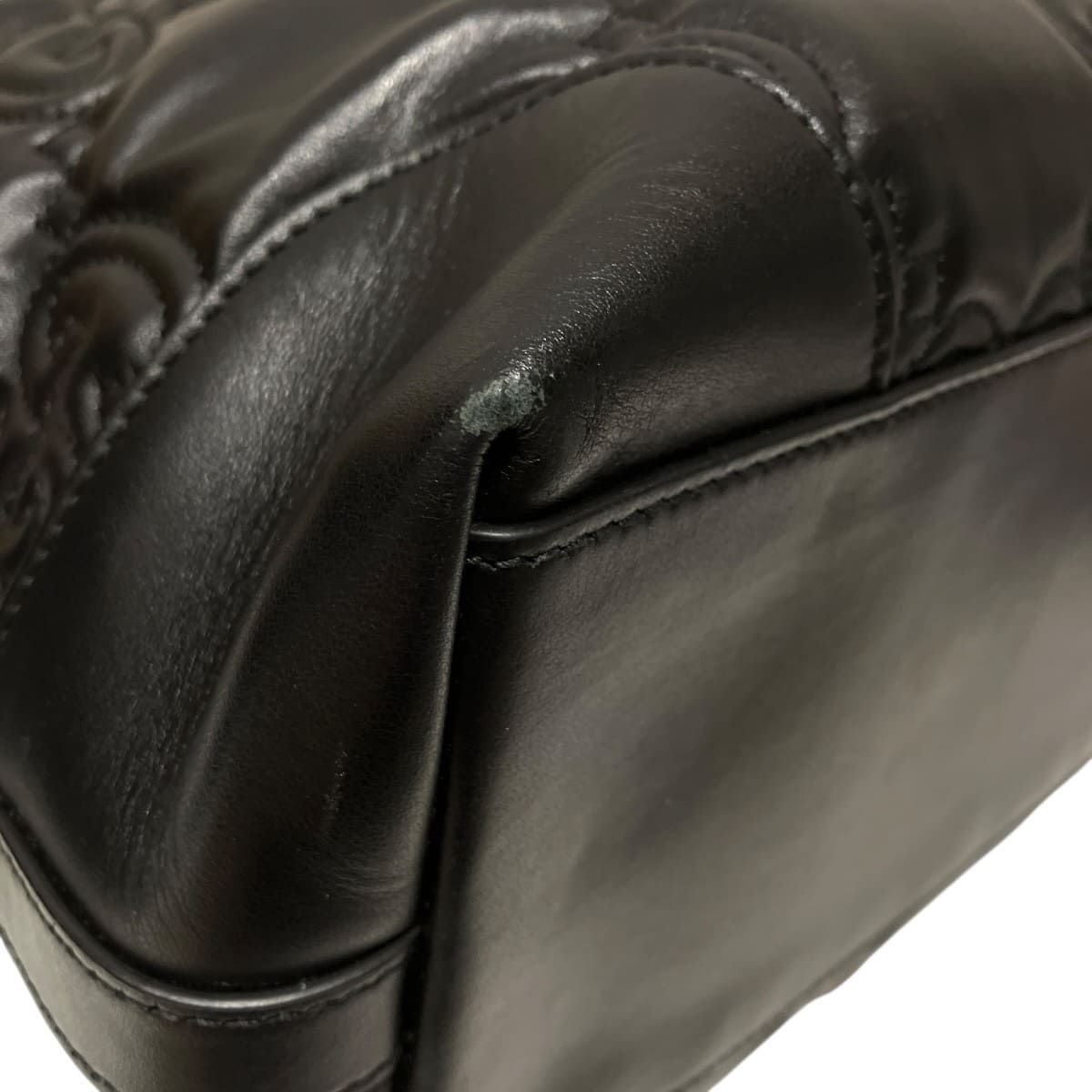 Gucci GG Matelasse Tote Bag Leather