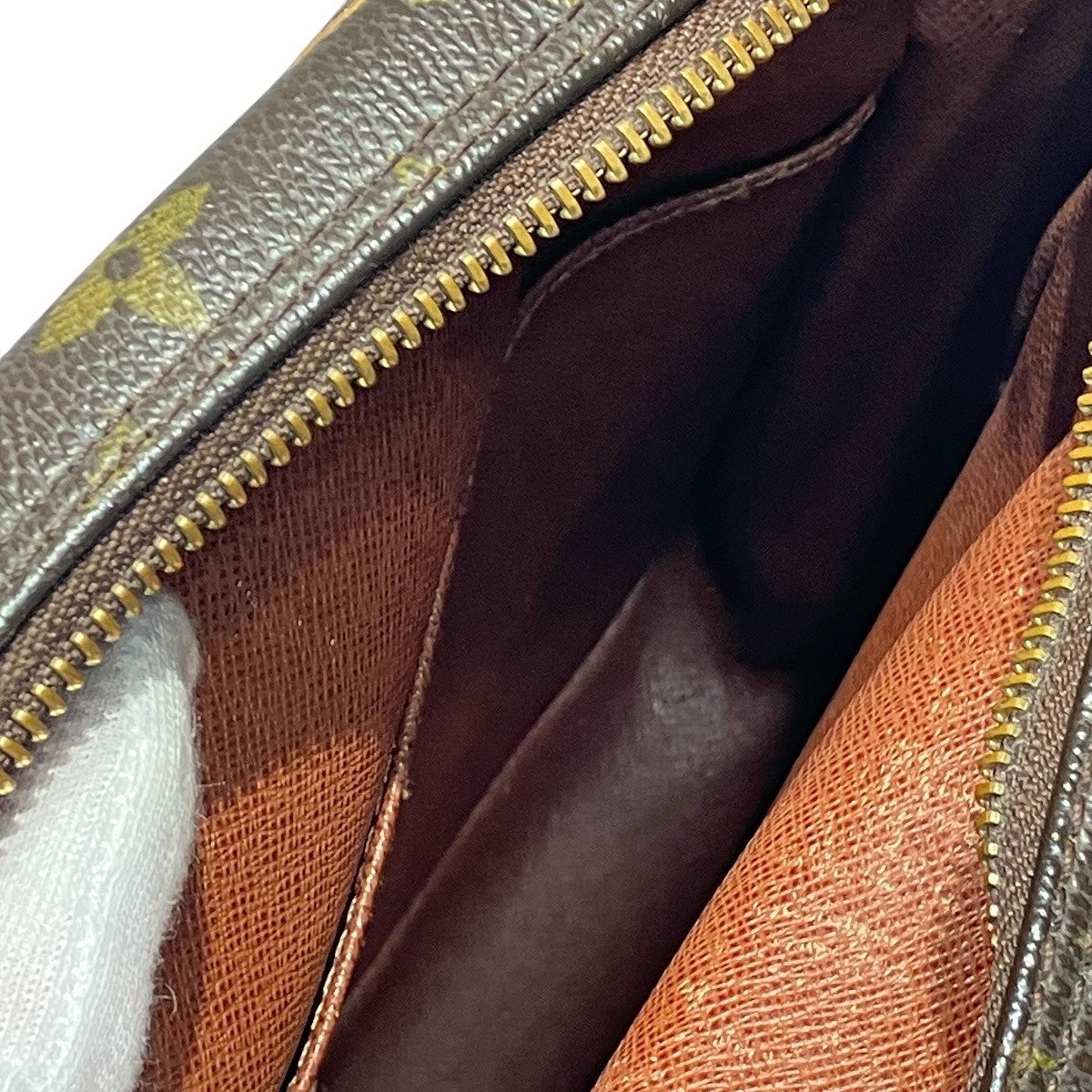 Louis Vuitton Amazon Monogram Shoulder Bag Canvas — view 5