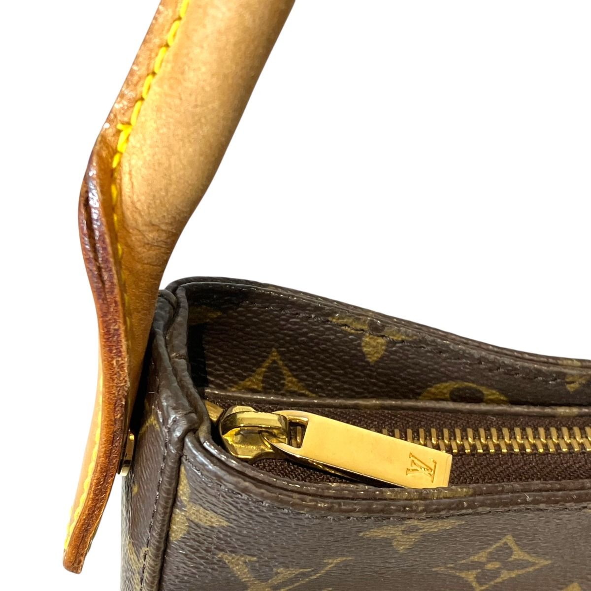 Louis Vuitton Looping GM Monogram Shoulder Bag Canvas — view 8