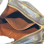 Louis Vuitton Amazon Monogram Shoulder Bag Canvas — view 9