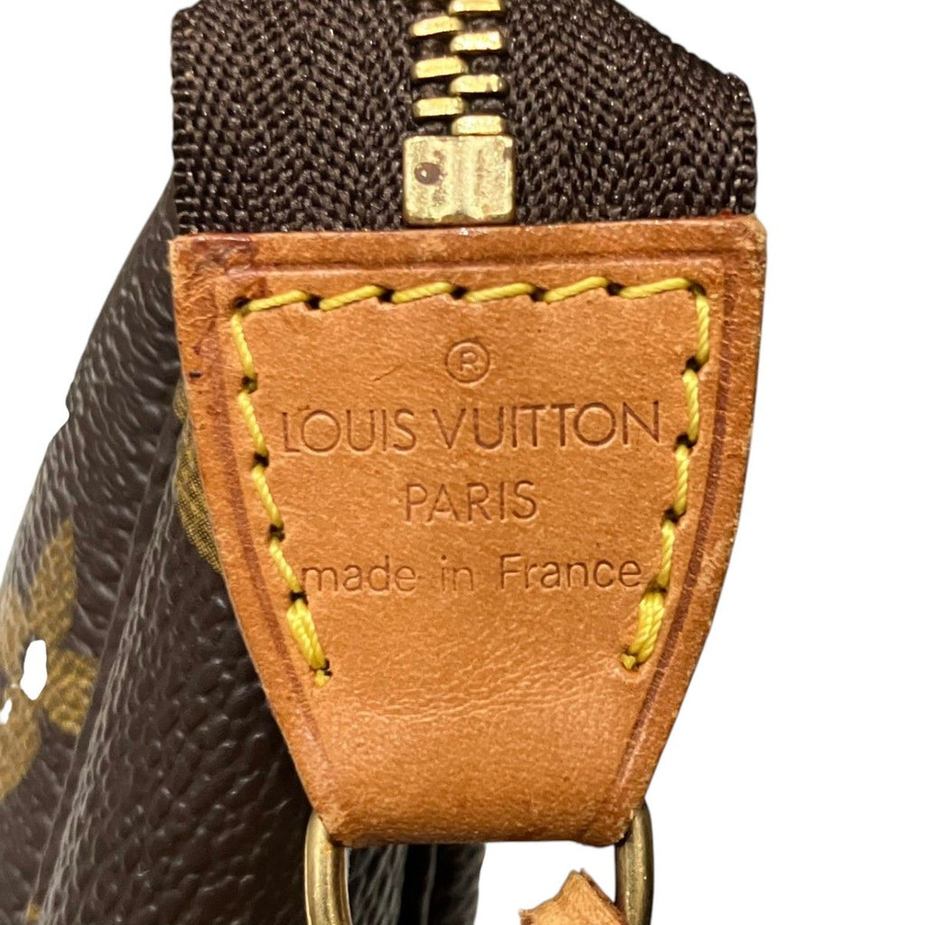 Louis Vuitton Pochette Monogram Handbag Canvas — view 4