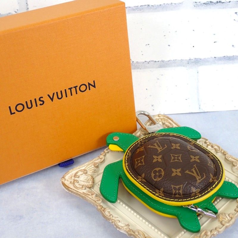 Louis Vuitton LV Turtle Key Holder Bag Charm Monogram Brown Green Yellow Silver