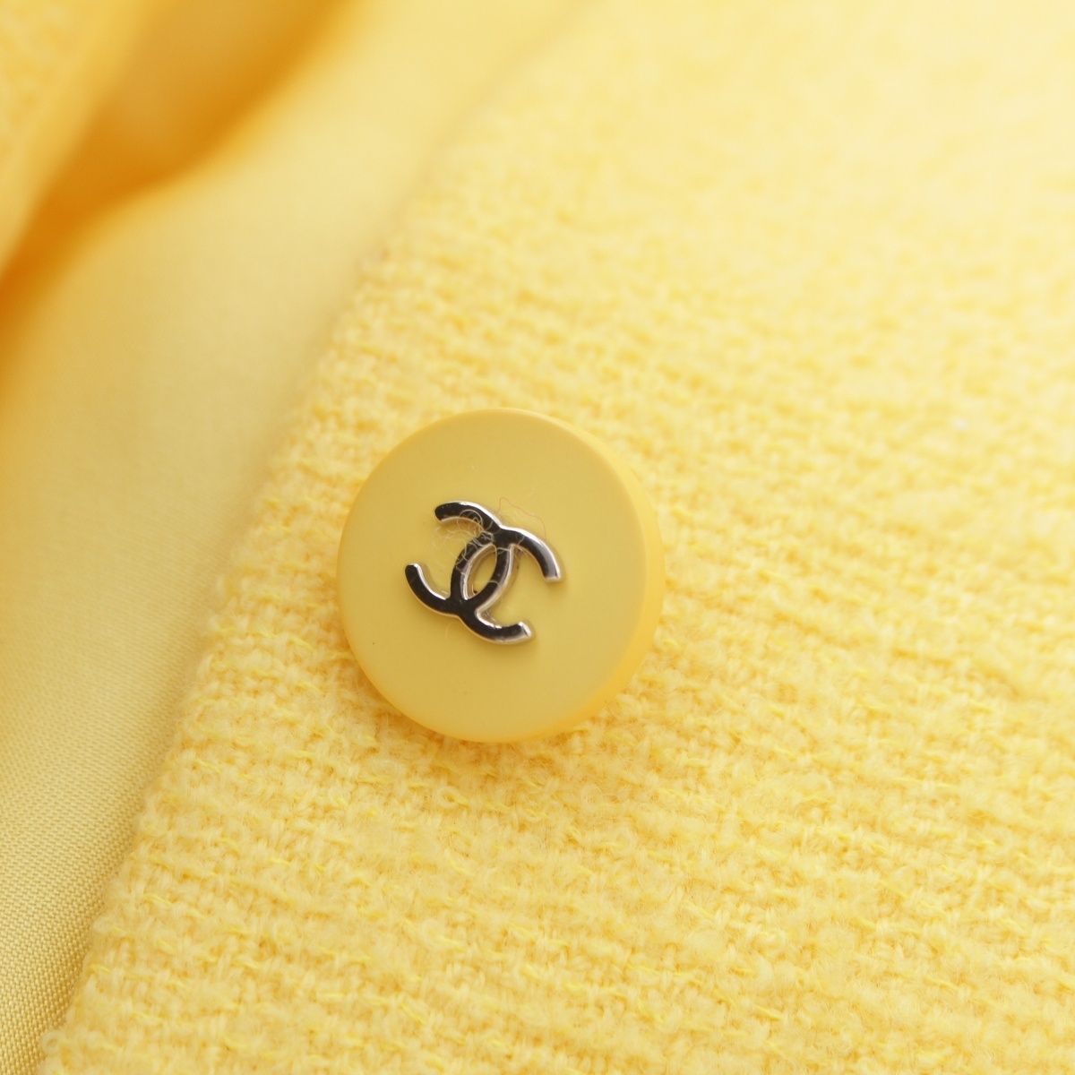 Chanel Wool Coco Button Tweed Tailored Jacket Yellow 38 — view 8