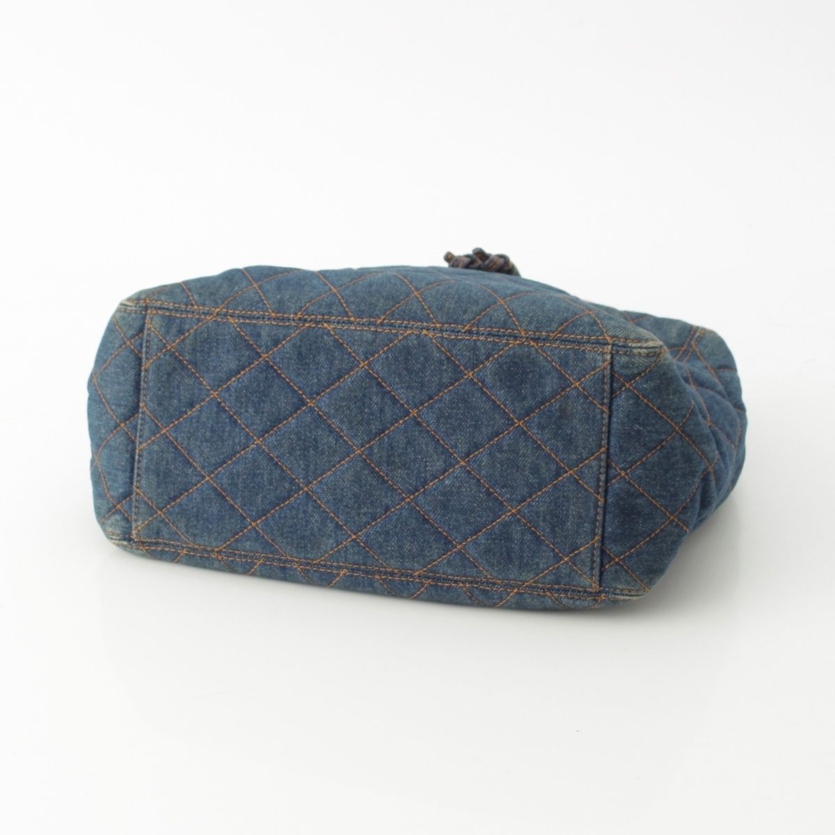 Chanel Quilted Denim CC Logo Handbag Drawstring Indigo Blue Brown