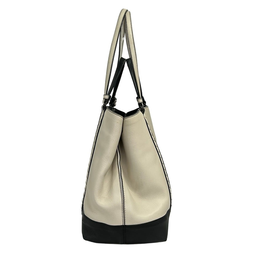 Bottega Veneta Tote Artic Cement Nappa Bicolor Corso White Black 2-Way Leather — view 4