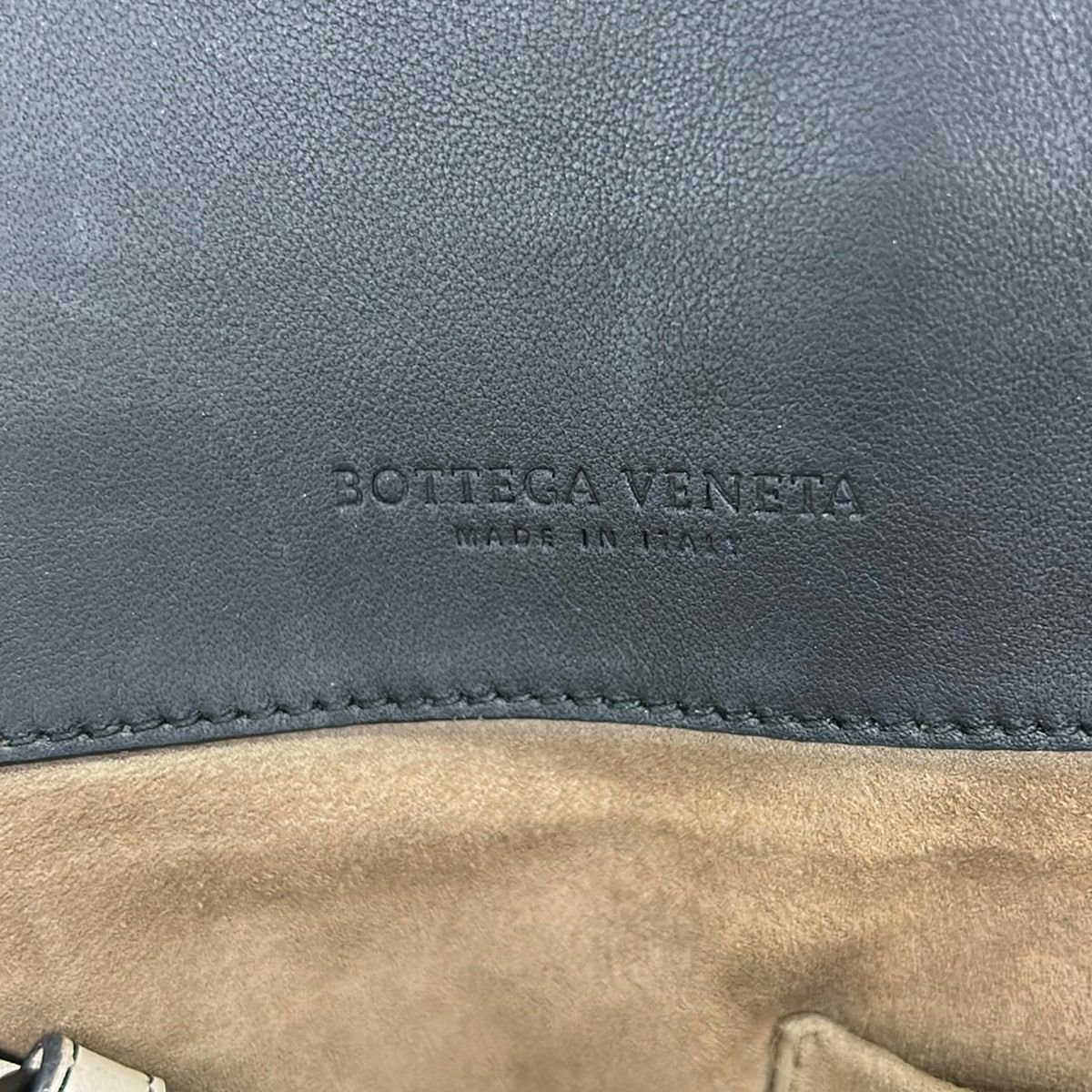 Bottega Veneta Tote Artic Cement Nappa Bicolor Corso White Black 2-Way Leather — view 9