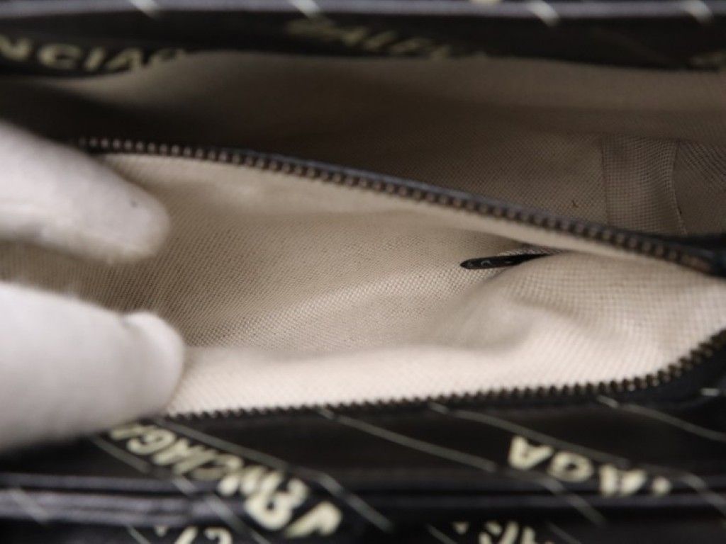 Gucci Shoulder Bag Hacker Project GG Marmont Black Leather Collaboration — view 9