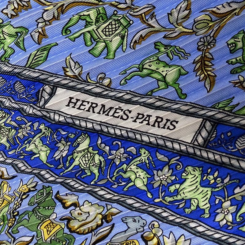 Hermes Scarf Pleated Carre Chasse en Inde Indian Hunting Silk Blue — view 5