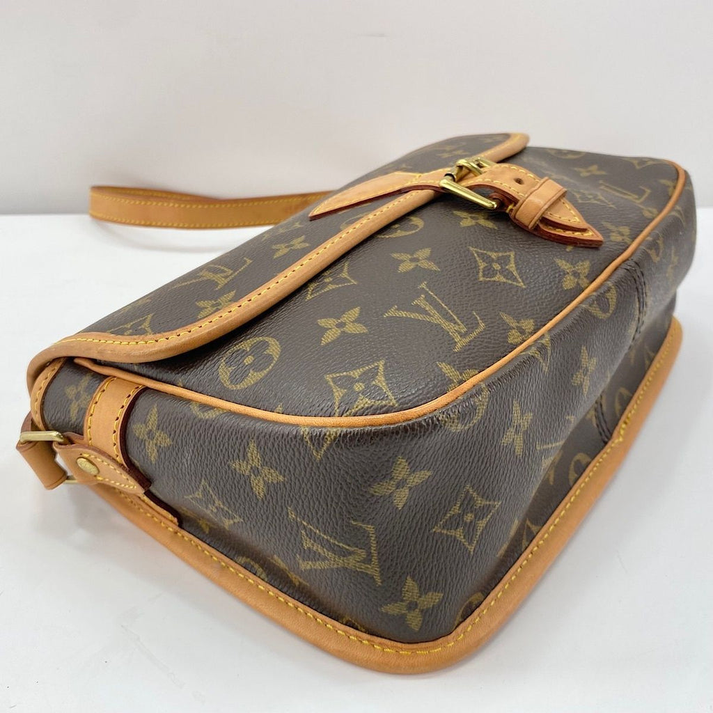 Louis Vuitton Shoulder Bag Sologne — view 7