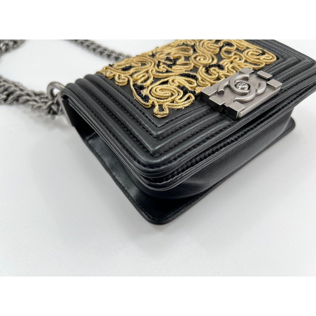 Chanel Shoulder Bag Mini — view 8