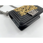 Chanel Shoulder Bag Mini — view 8