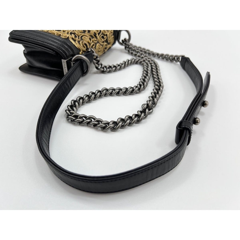 Chanel Shoulder Bag Mini — view 9