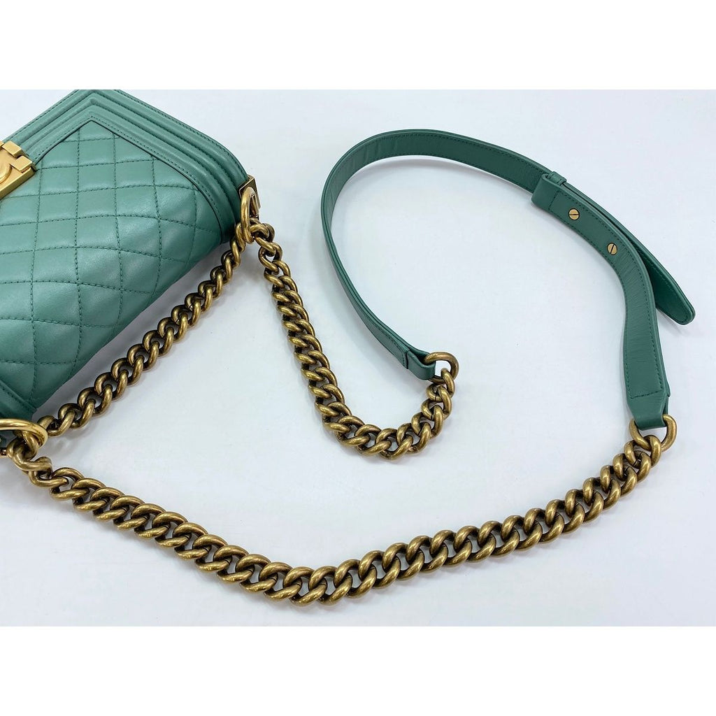 Chanel Shoulder Bag — view 9