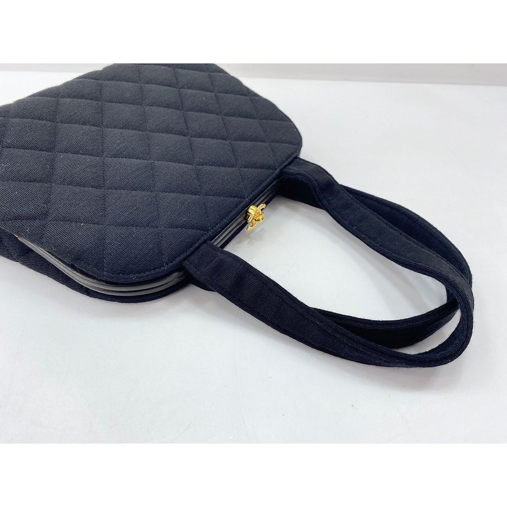 Chanel Handbag Quilted Black — view 9