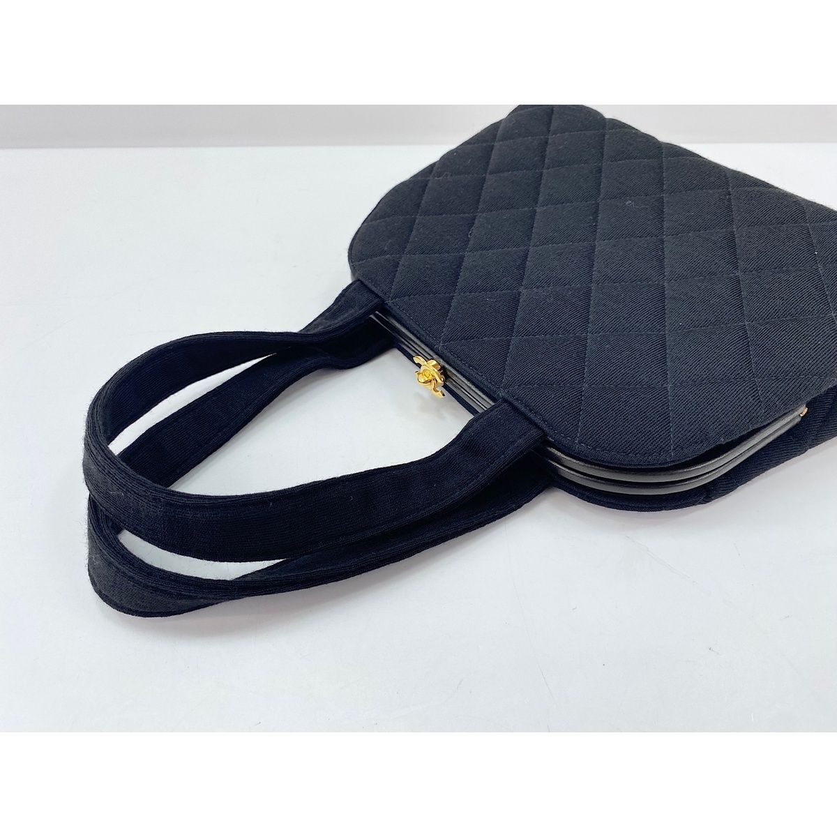 Chanel Handbag Quilted Black — view 8