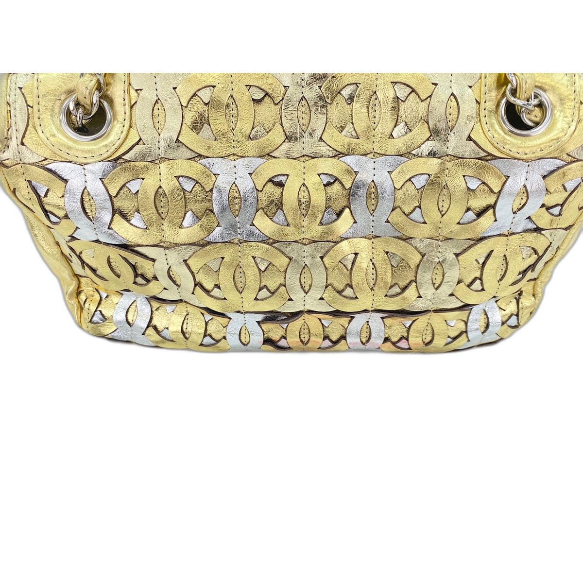 Chanel Shoulder Bag Patchwork CC — view 4