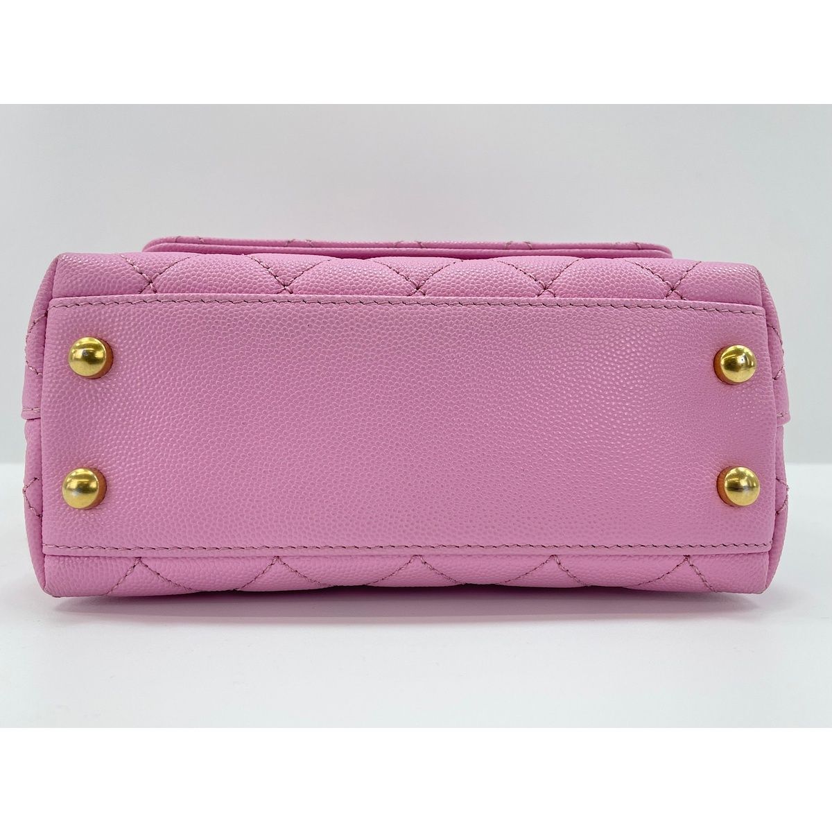 Chanel Handbag Coco Handle Quilted — view 7