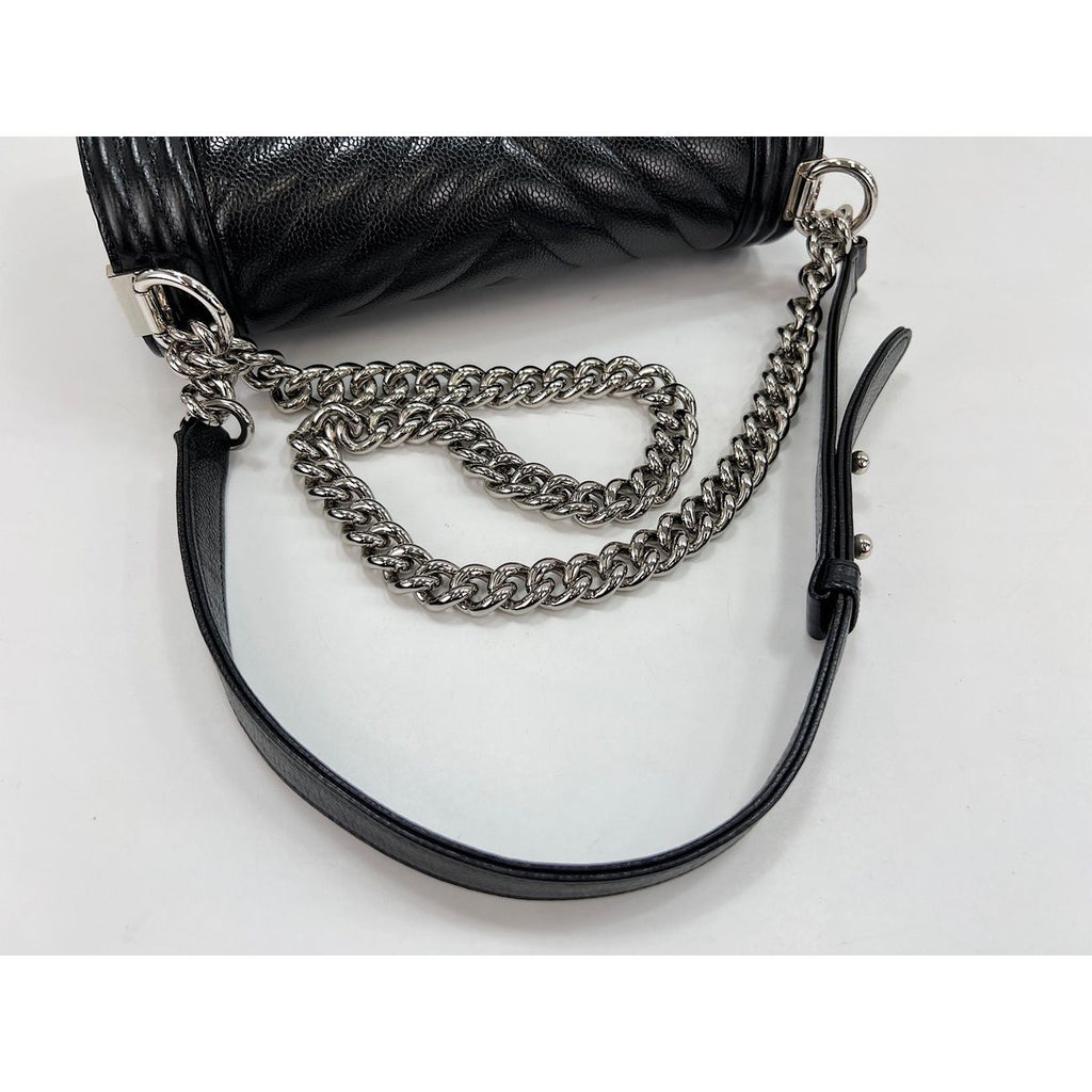 Chanel Shoulder Bag — view 9
