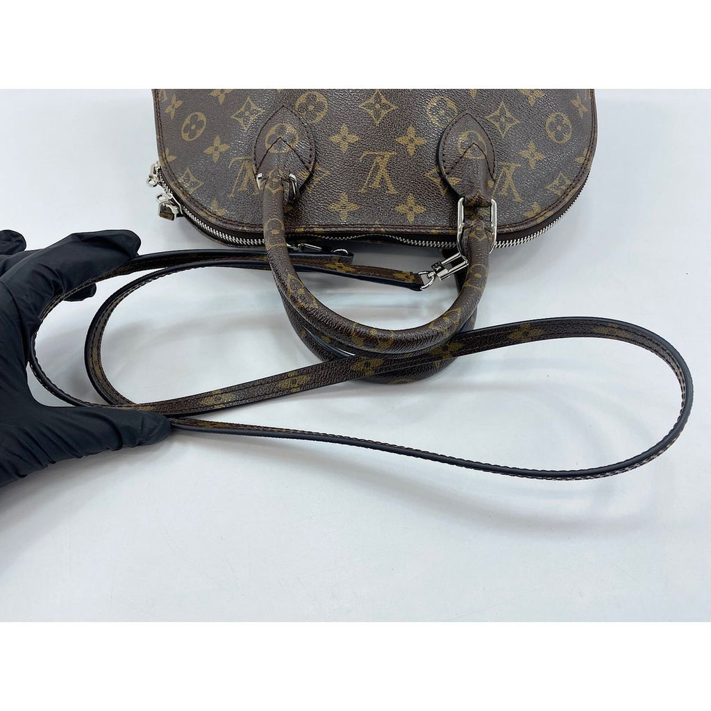 Louis Vuitton Handbag Alma — view 7