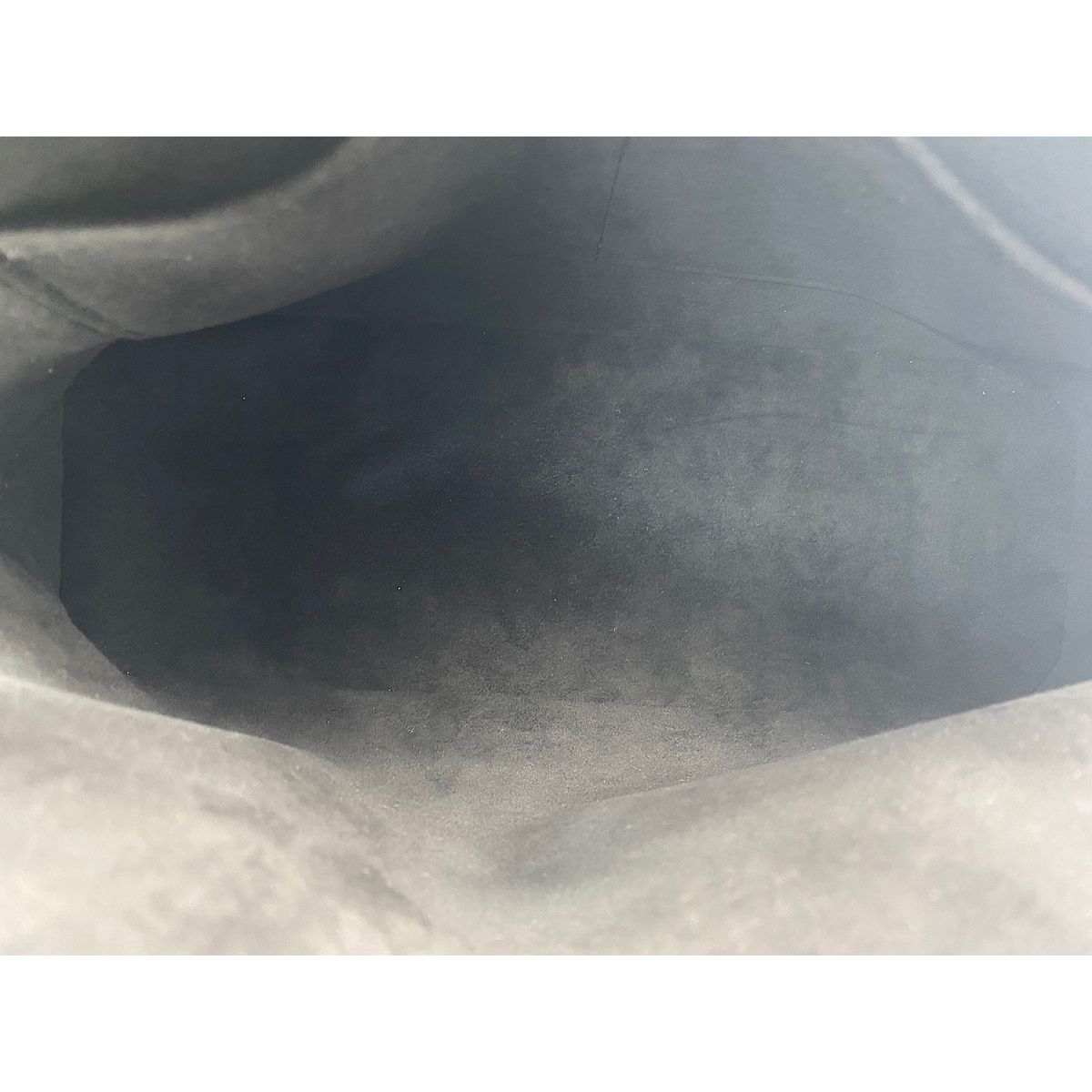 Louis Vuitton Handbag Alma — view 8