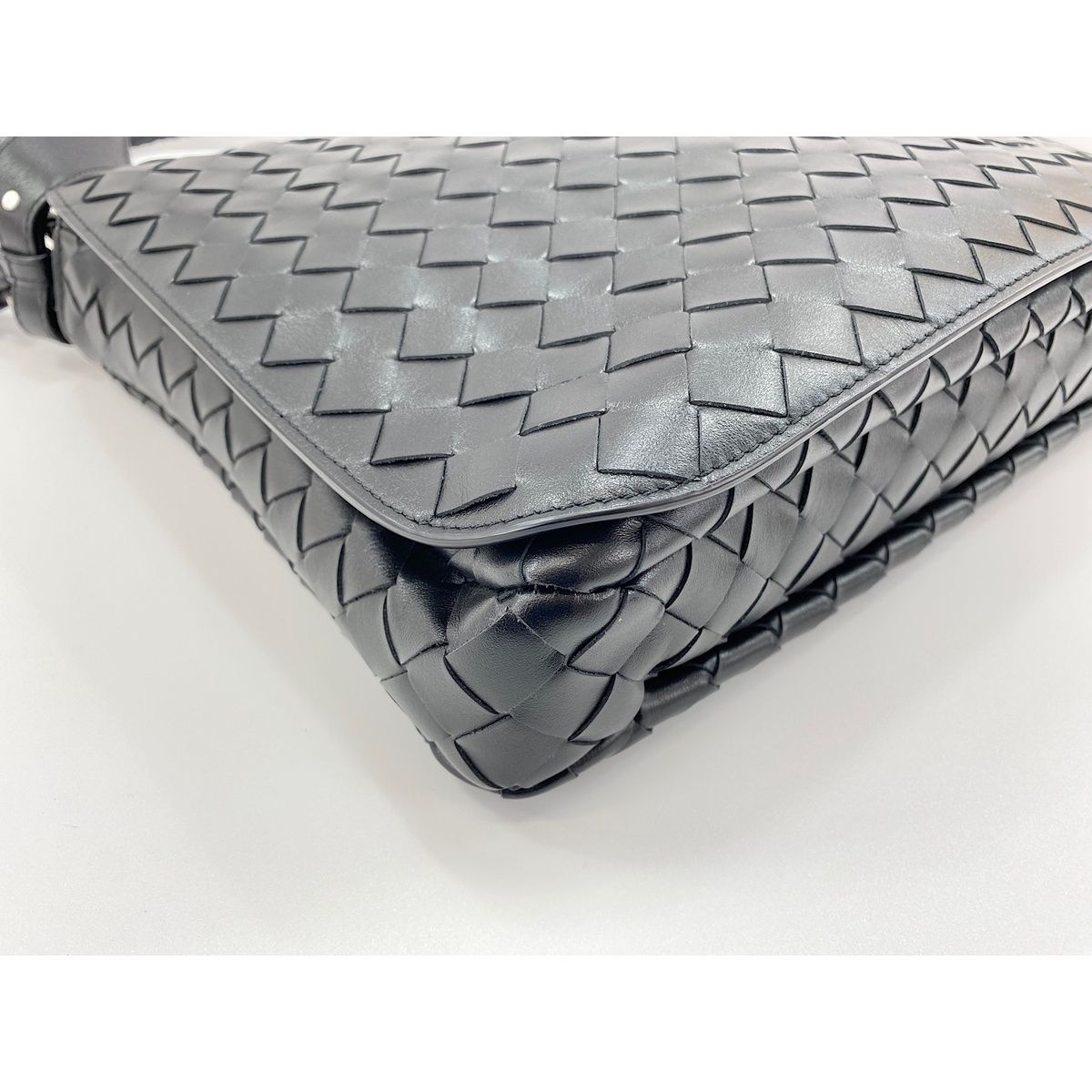 Bottega Veneta Messenger — view 7