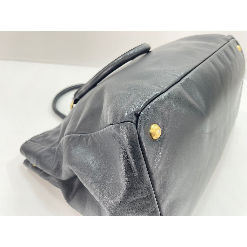 Prada Tote Black — view 7