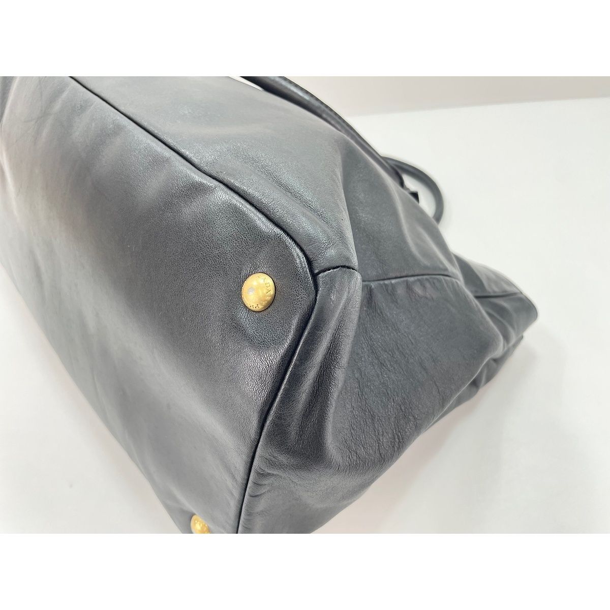 Prada Tote Black — view 8