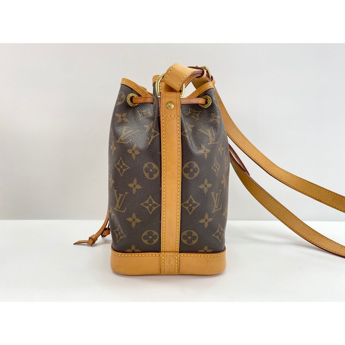 Louis Vuitton Shoulder Bag Mininoe — view 4