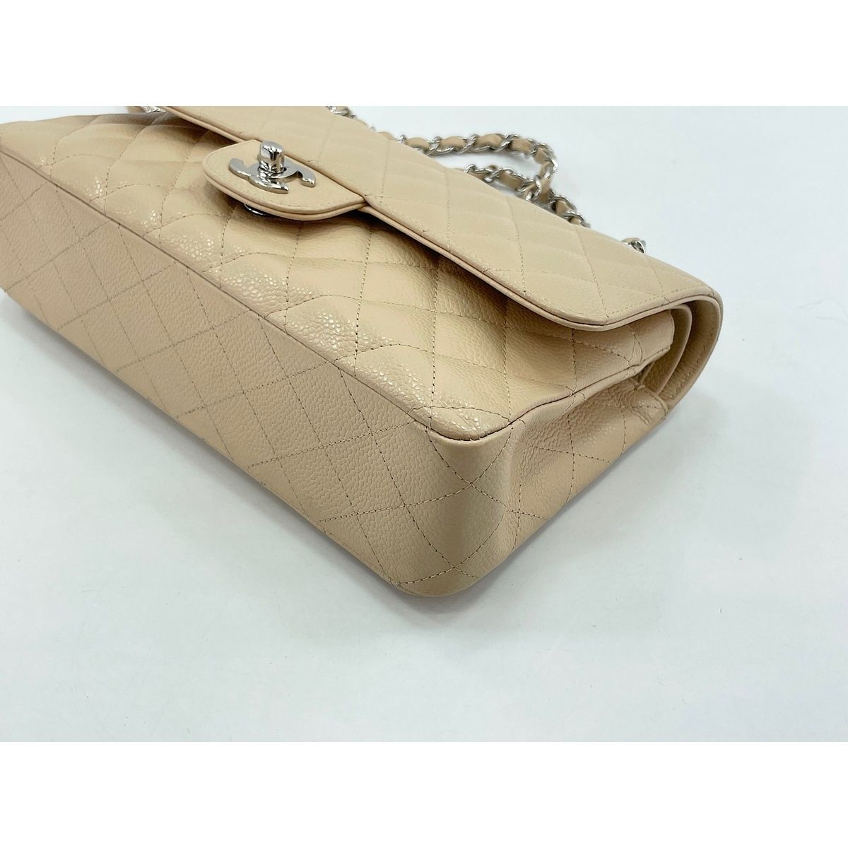 Chanel Shoulder Bag Quilted — view 6