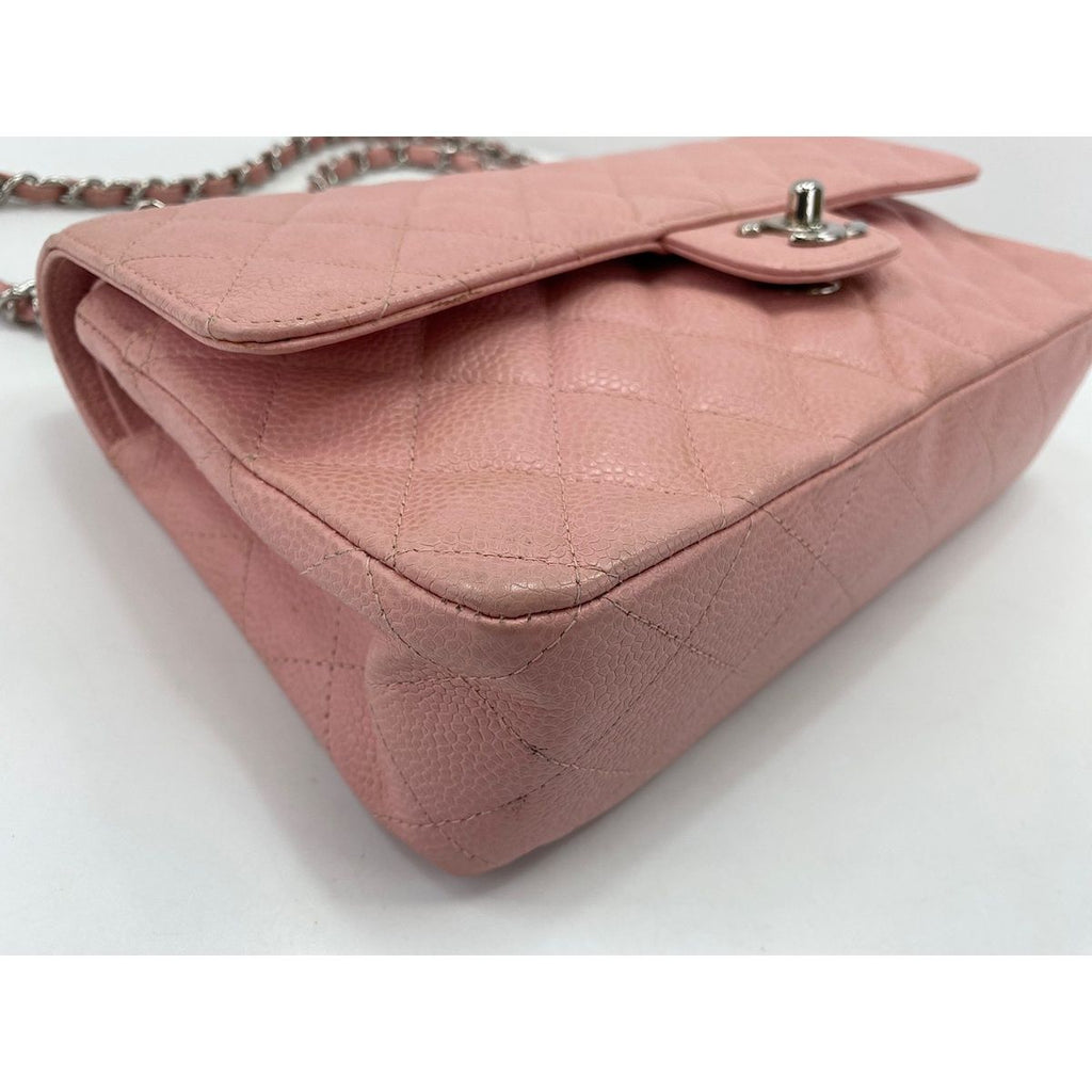 Chanel Shoulder Bag Quilted — view 8