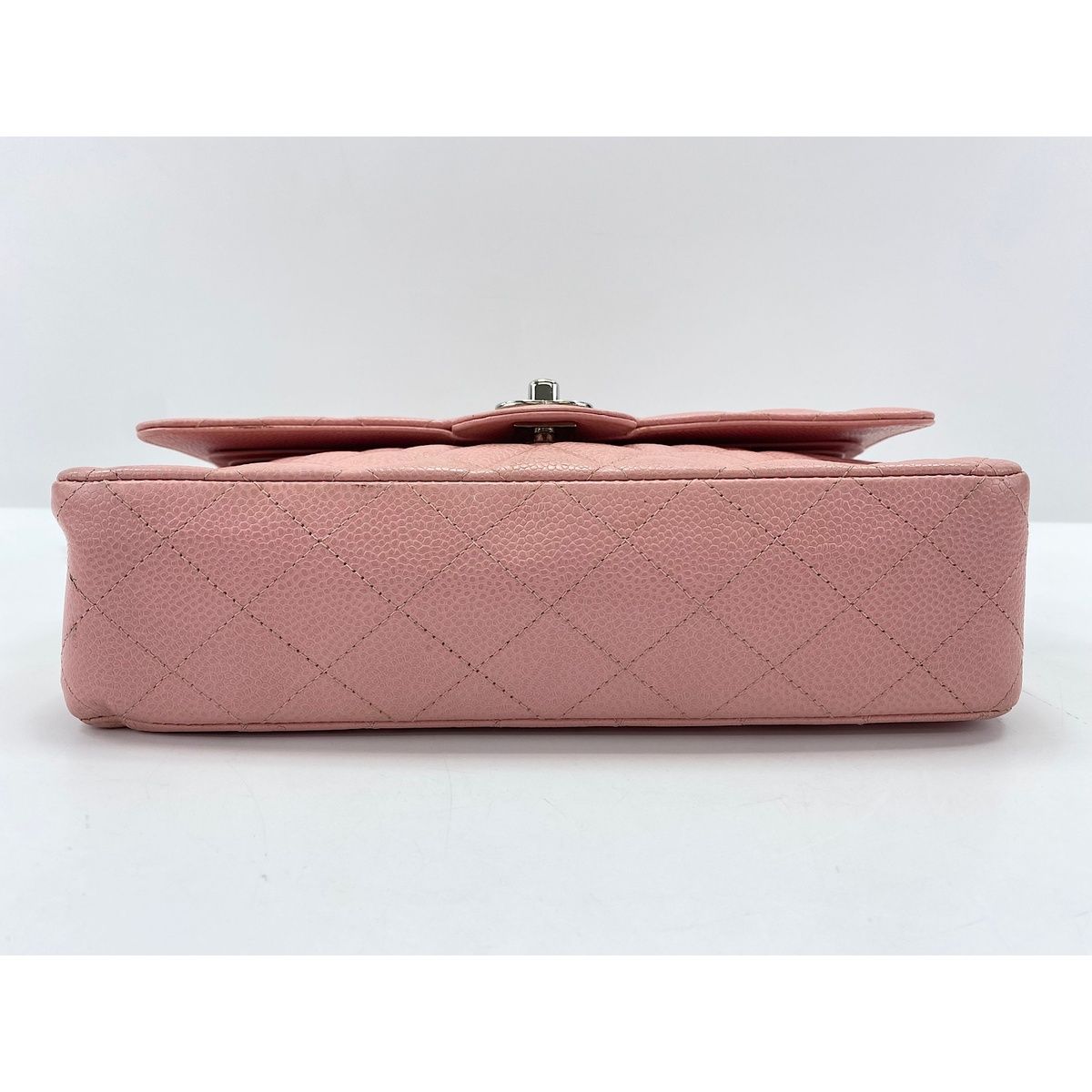 Chanel Shoulder Bag Quilted — view 6