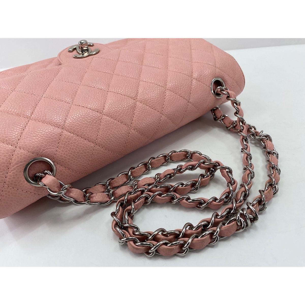Chanel Shoulder Bag Quilted — view 9