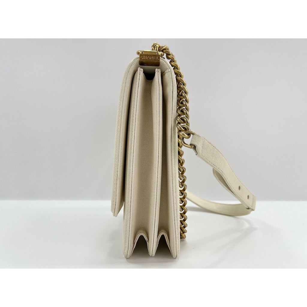 Chanel Shoulder Bag — view 3