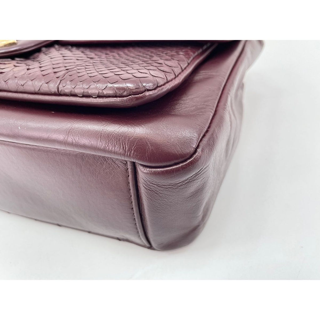 Chanel Shoulder Bag Quilted — view 6