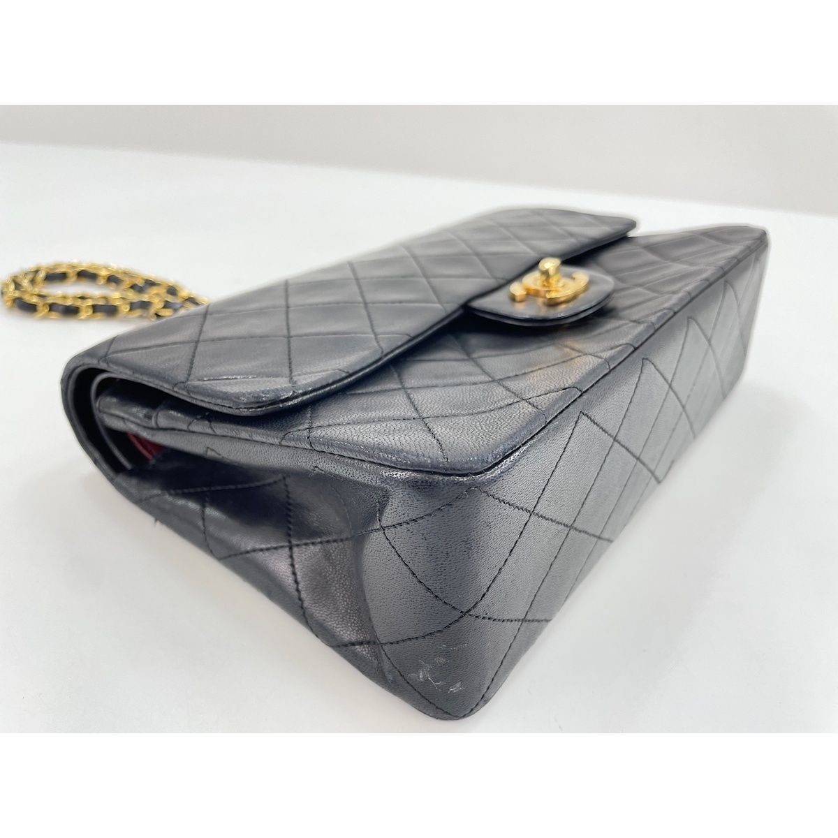 Chanel Shoulder Bag Quilted — view 8
