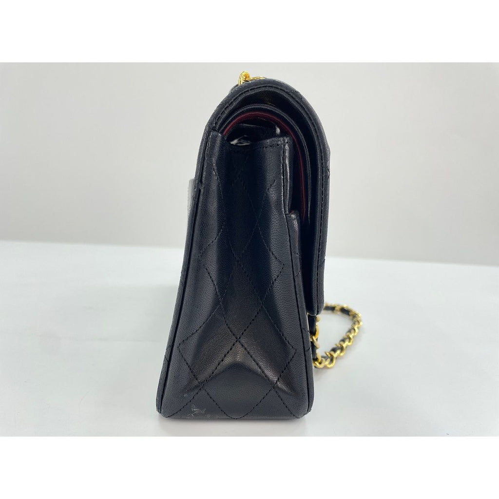 Chanel Shoulder Bag Quilted — view 5