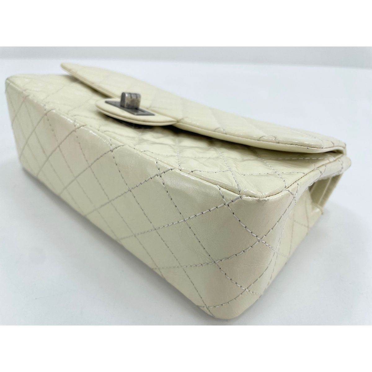 Chanel Shoulder Bag Quilted