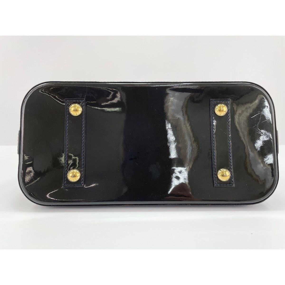 Louis Vuitton Handbag Alma — view 7