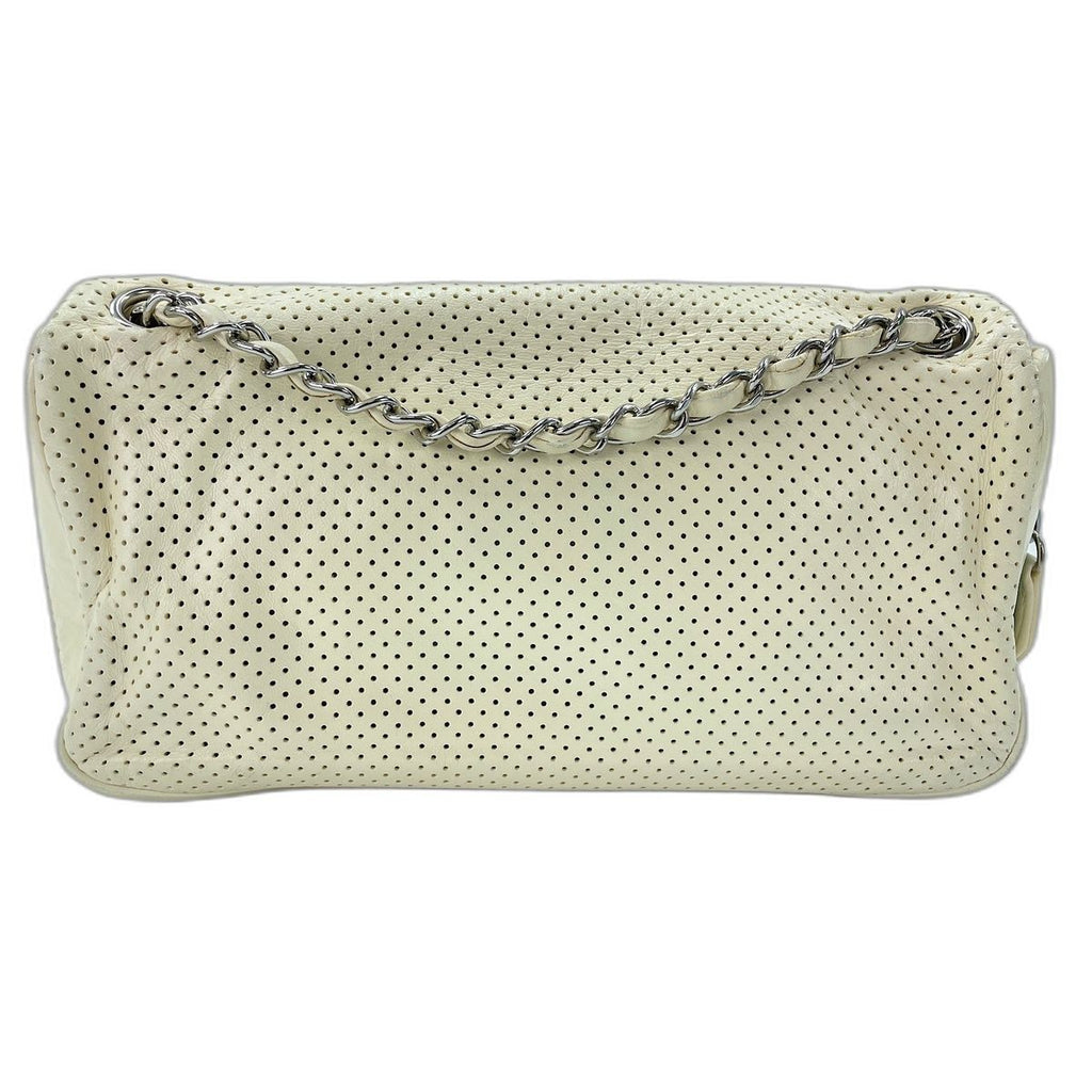 Chanel Shoulder Bag White — view 3