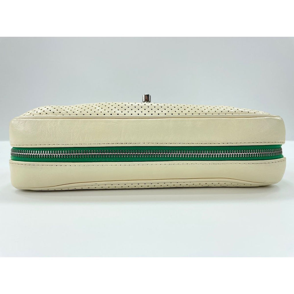 Chanel Shoulder Bag White — view 6