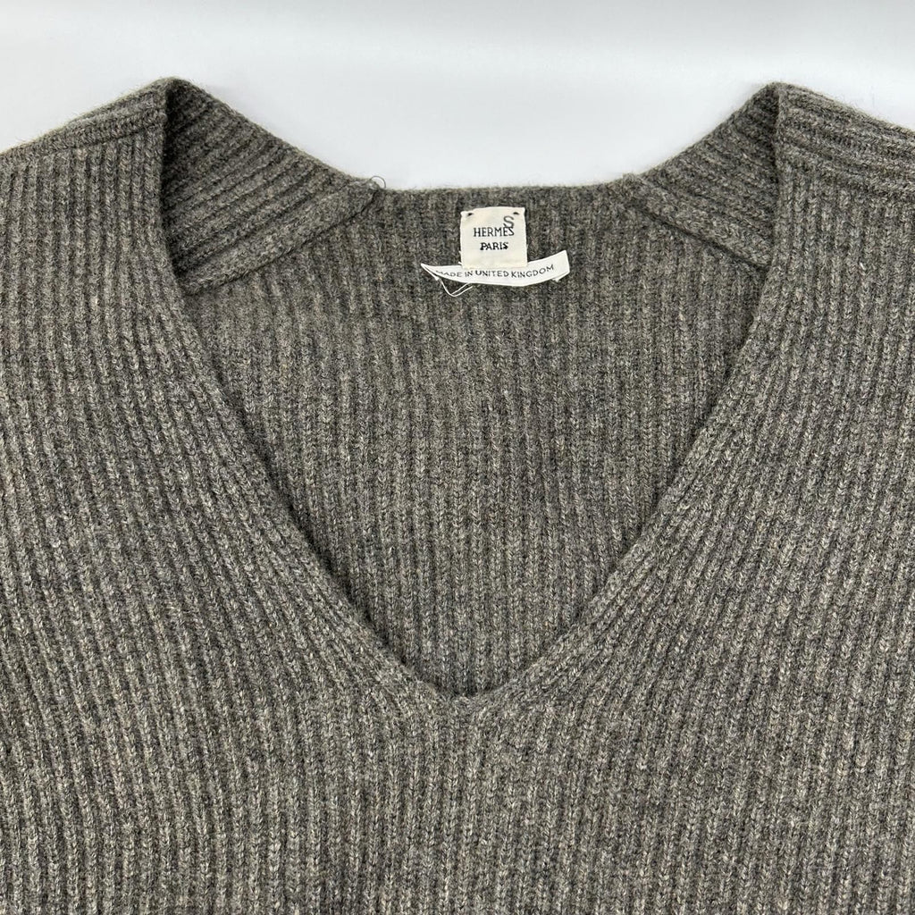 Hermes Era Cashmere V-neck Knit Sweater Solded 40 — view 6