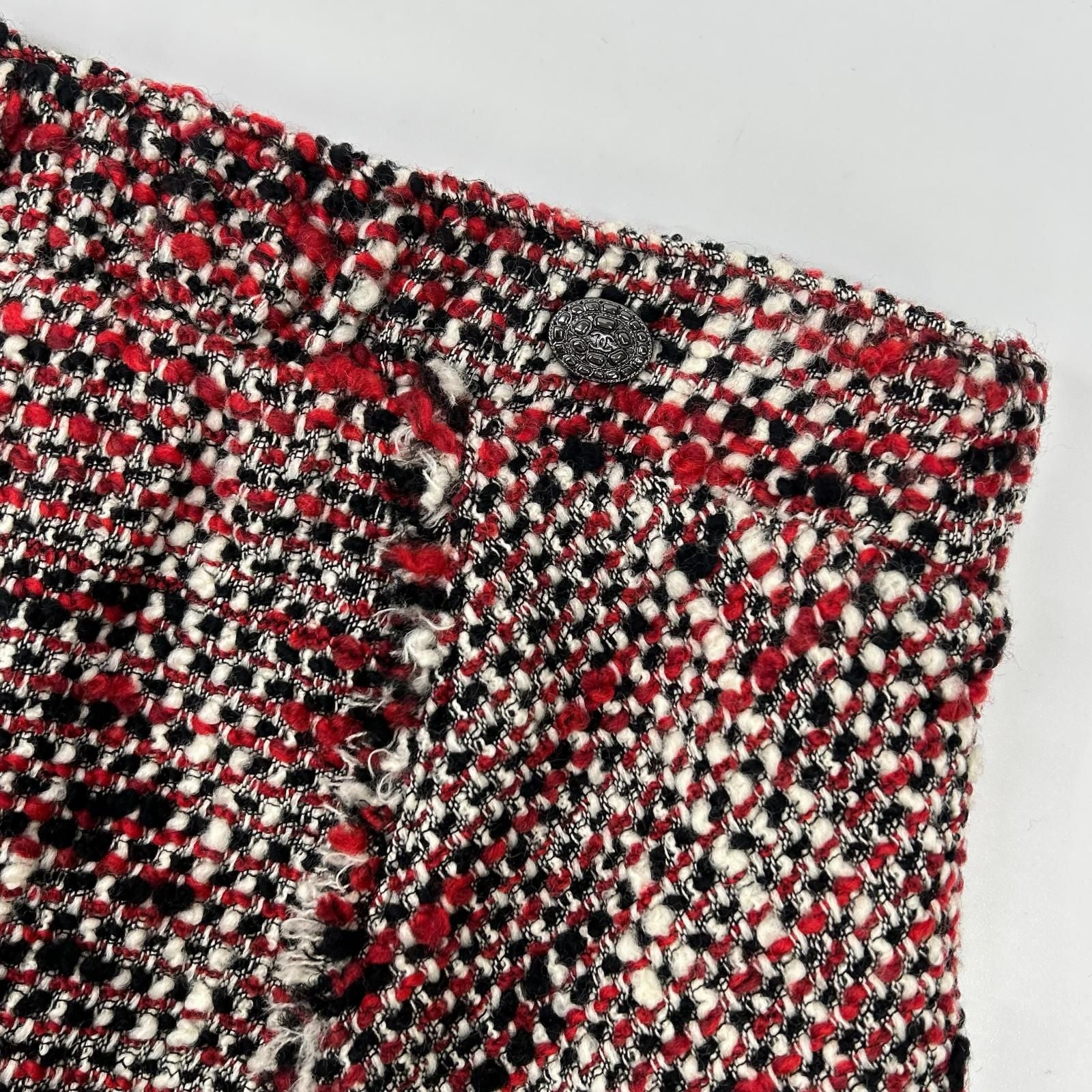 Chanel Tweed Skirt 38 — view 7