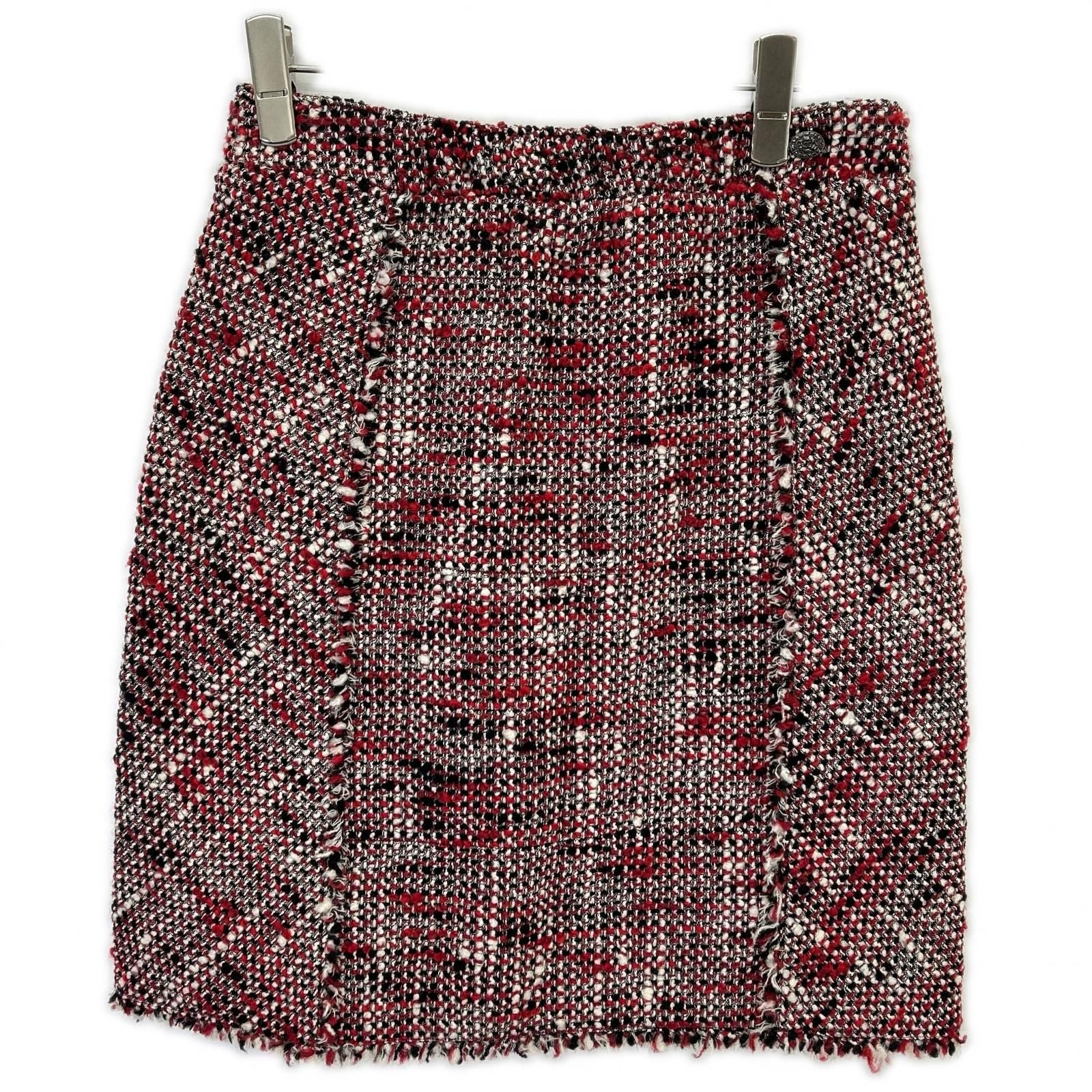 Chanel Tweed Skirt 38