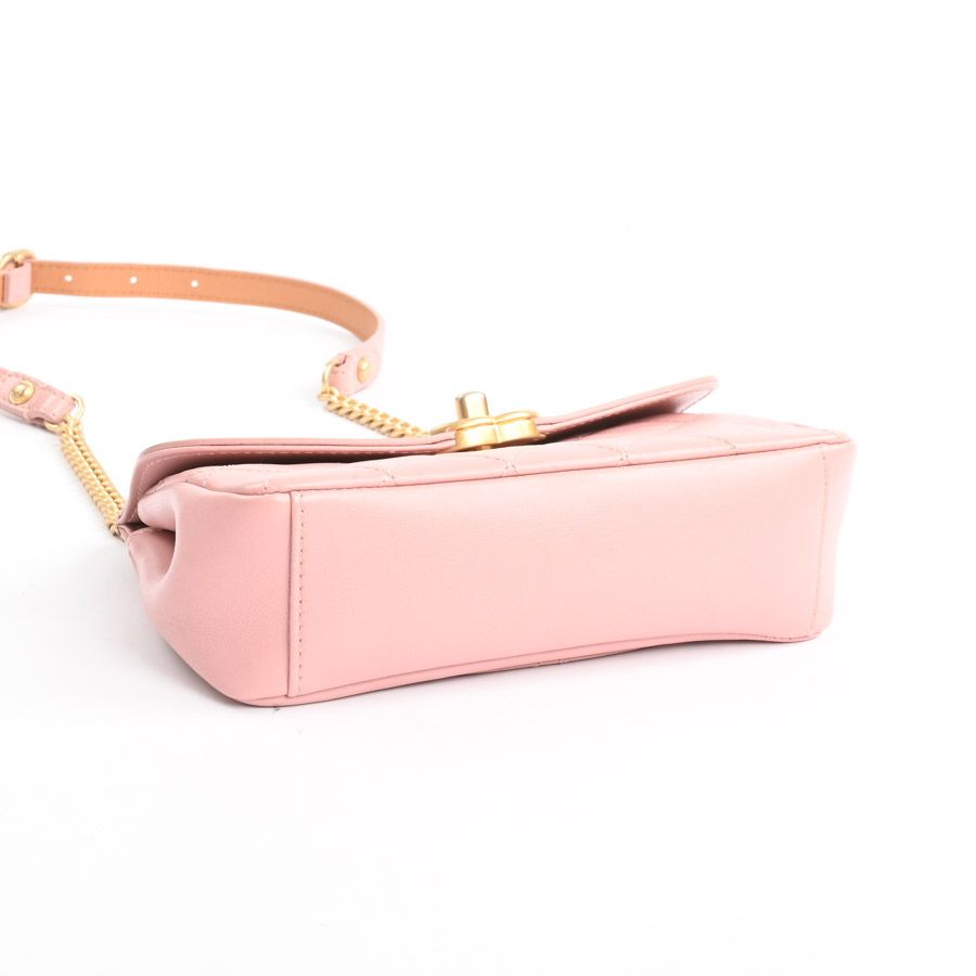 Chanel Shoulder Bag Mini Chain — view 5