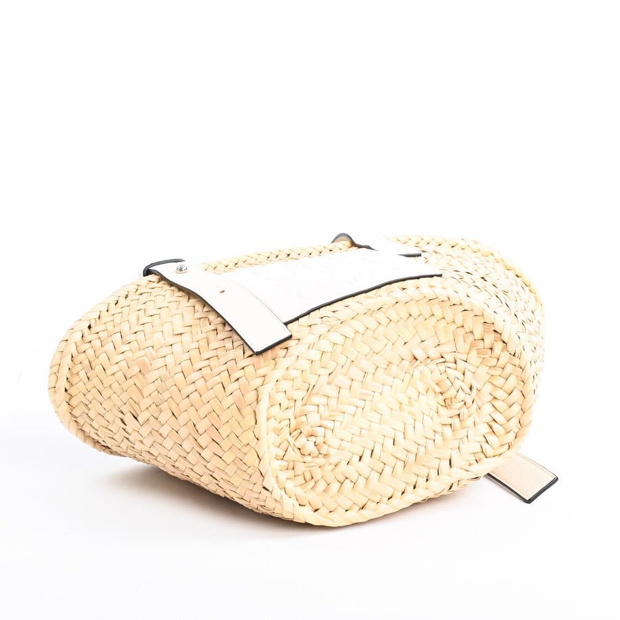 Loewe Handbag Basket Bag Small — view 5