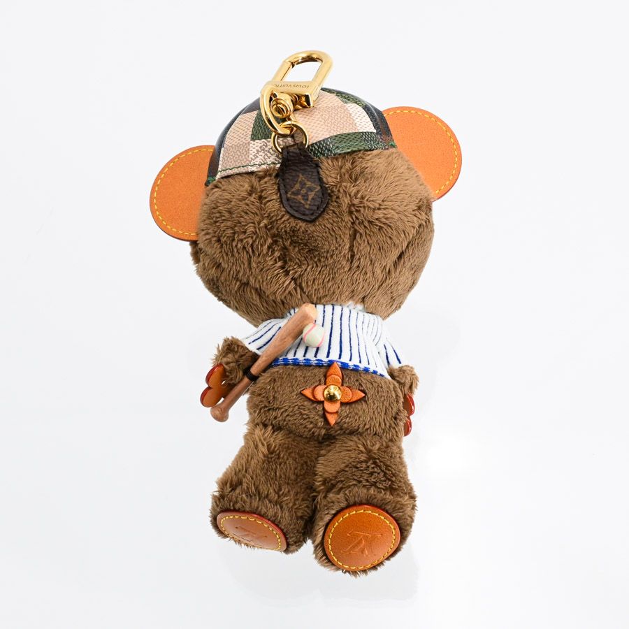 Louis Vuitton Charm LV Bear Keychain — view 5